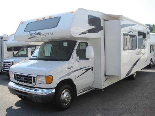 Used 2008 Coachmen Freedom Express 31 SS Class C For Sale